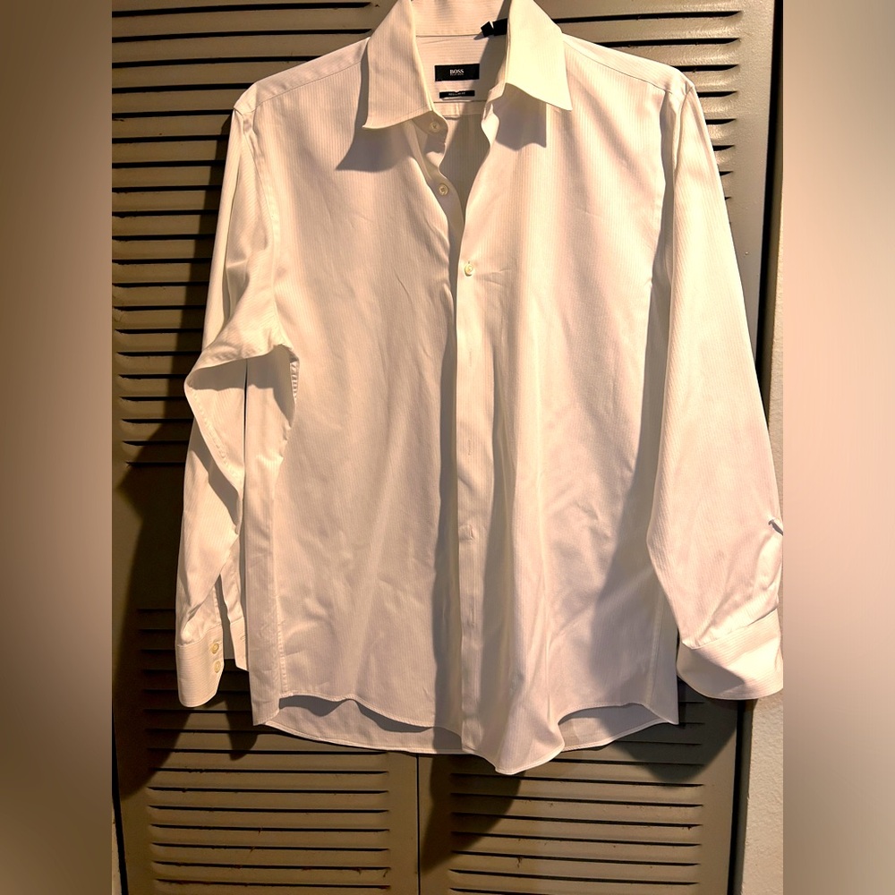 Hugo Boss BOSS men's long sleeve button-down shirt 16-32/33 white